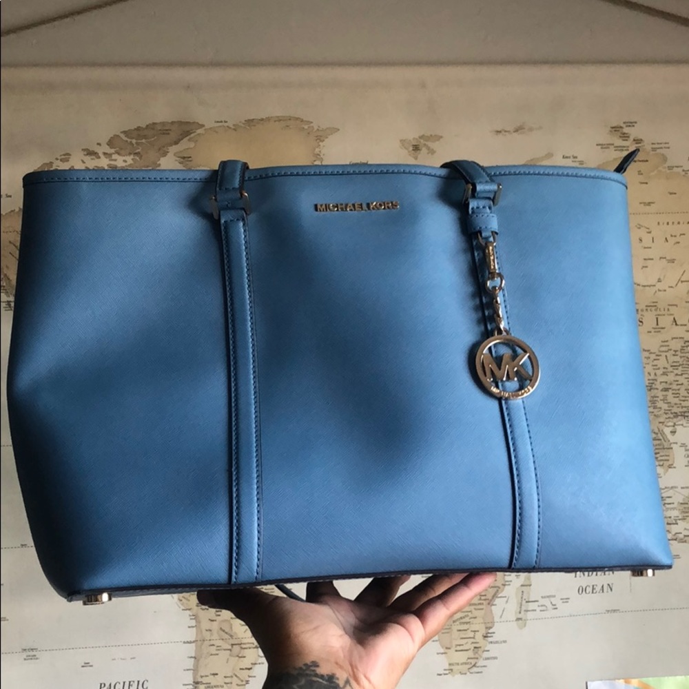 Michael Kors tote